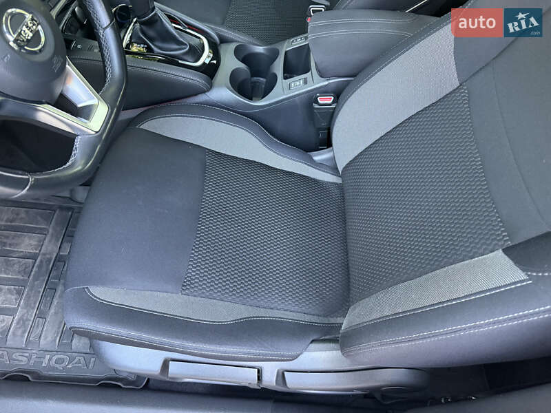 Внедорожник / Кроссовер Nissan Qashqai 2021 в Кропивницком