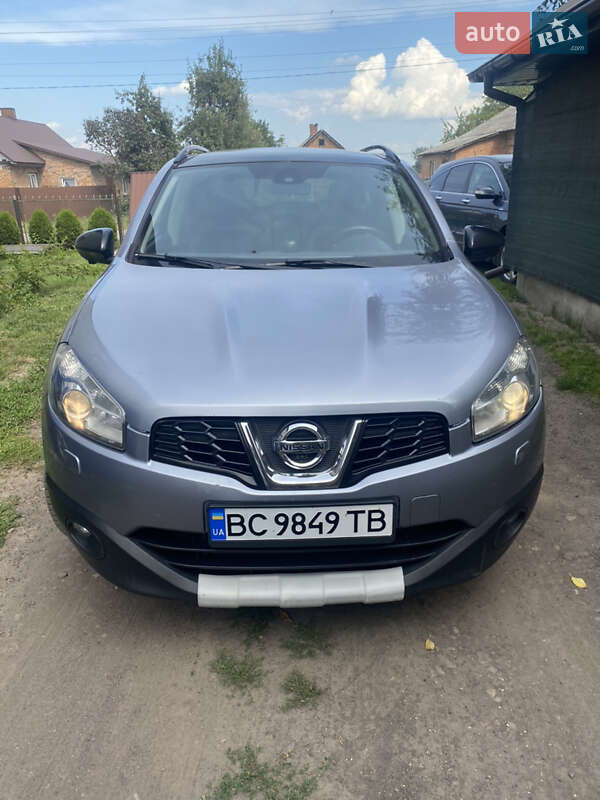 Внедорожник / Кроссовер Nissan Qashqai 2013 в Шептицькому