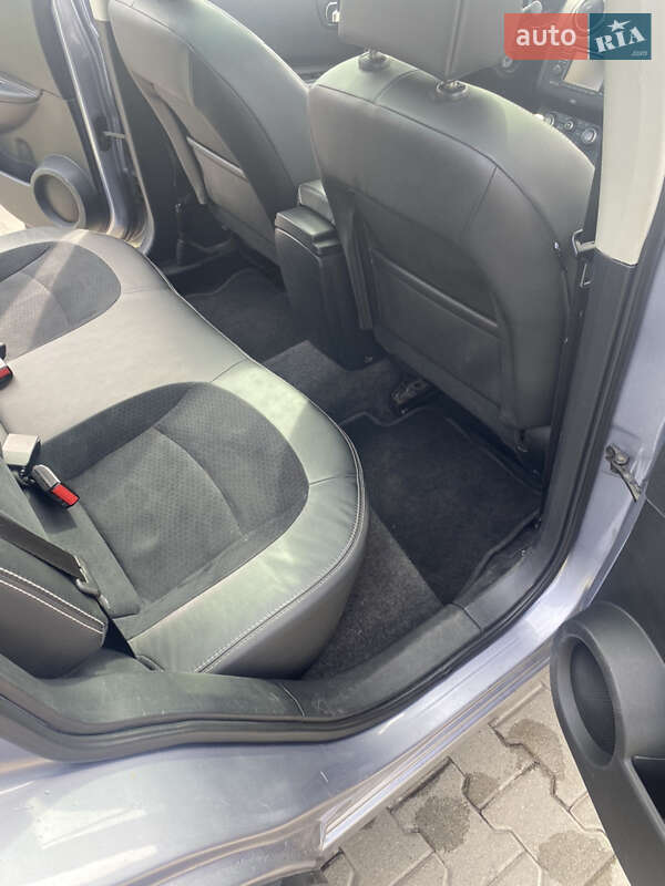 Внедорожник / Кроссовер Nissan Qashqai 2013 в Шептицькому