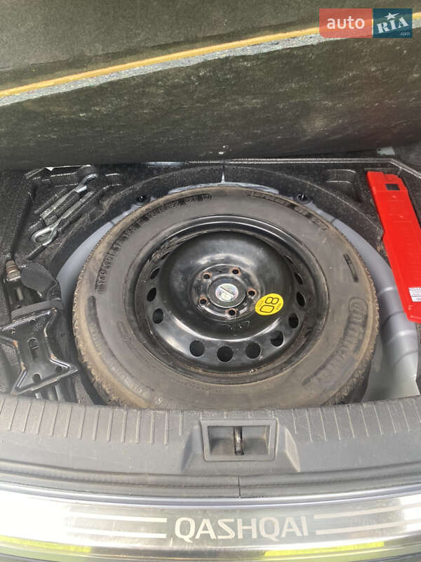 Внедорожник / Кроссовер Nissan Qashqai 2013 в Шептицькому