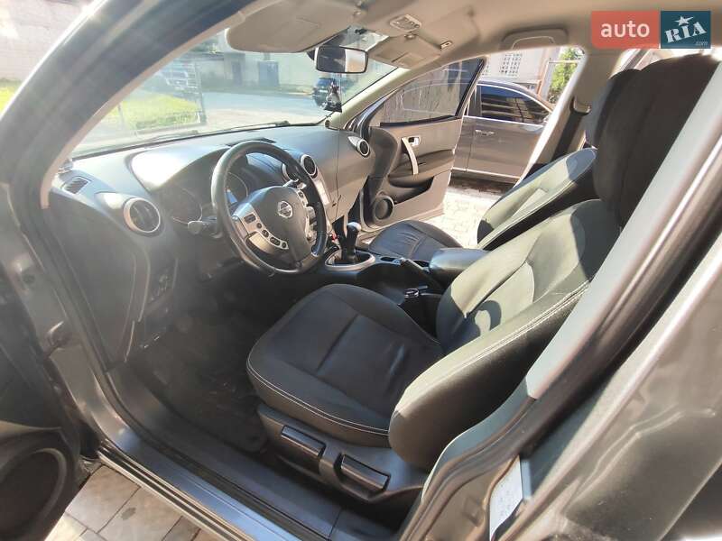 Внедорожник / Кроссовер Nissan Qashqai 2011 в Мостиске