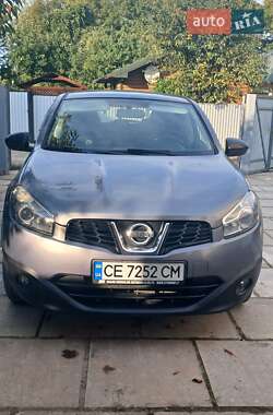 Позашляховик / Кросовер Nissan Qashqai 2010 в Чернівцях
