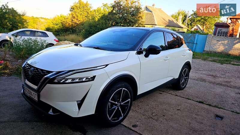 Внедорожник / Кроссовер Nissan Qashqai 2023 в 