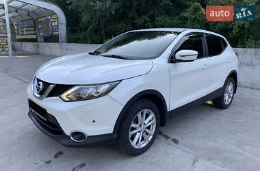 Внедорожник / Кроссовер Nissan Qashqai 2015 в Киеве