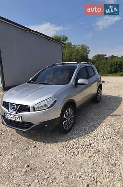 Внедорожник / Кроссовер Nissan Qashqai 2010 в Тернополе