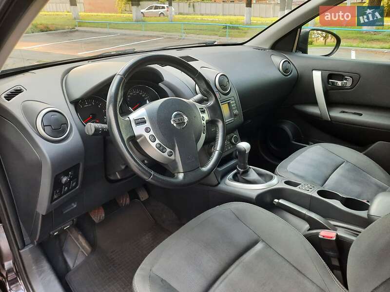 Внедорожник / Кроссовер Nissan Qashqai 2011 в Полтаве фото 44 Внедорожник / Кроссовер Nissan Qashqai 2011 в Полтаве