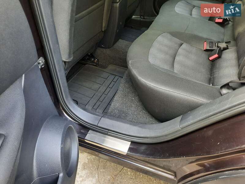 Внедорожник / Кроссовер Nissan Qashqai 2011 в Полтаве фото 67 Внедорожник / Кроссовер Nissan Qashqai 2011 в Полтаве