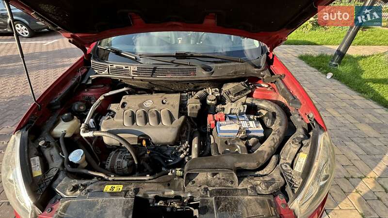 Внедорожник / Кроссовер Nissan Qashqai 2012 в Киеве