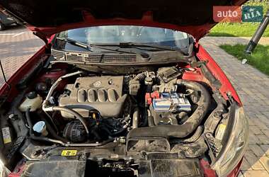 Внедорожник / Кроссовер Nissan Qashqai 2012 в 