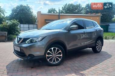 Внедорожник / Кроссовер Nissan Qashqai 2017 в Миргороде