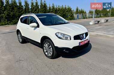 Позашляховик / Кросовер Nissan Qashqai 2012 в Житомирі