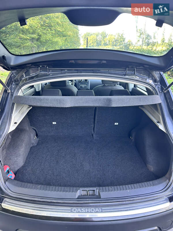 Внедорожник / Кроссовер Nissan Qashqai 2008 в Гайсине