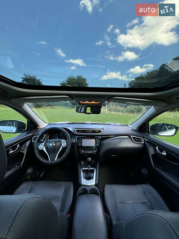 Позашляховик / Кросовер Nissan Qashqai 2015 в Хмельницькому