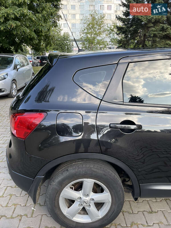 Внедорожник / Кроссовер Nissan Qashqai 2008 в Черновцах