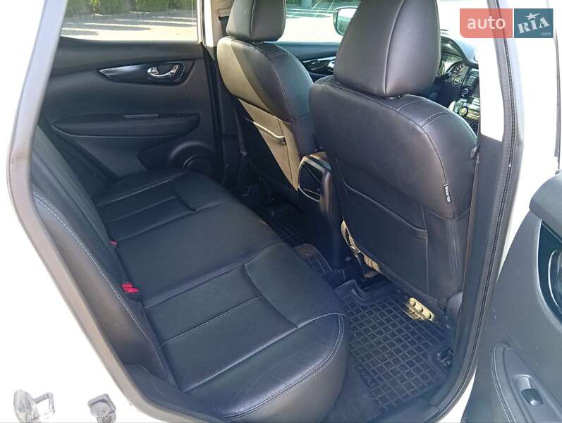 Внедорожник / Кроссовер Nissan Qashqai 2014 в Жовкве