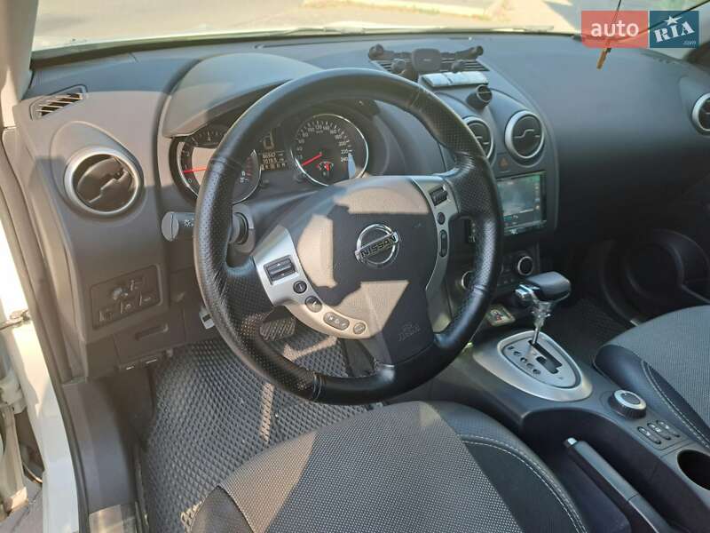 Внедорожник / Кроссовер Nissan Qashqai 2012 в Днепре