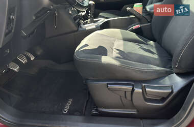 Внедорожник / Кроссовер Nissan Qashqai 2012 в 