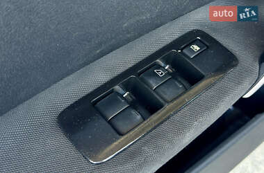 Внедорожник / Кроссовер Nissan Qashqai 2013 в 