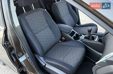 Внедорожник / Кроссовер Nissan Qashqai 2014 в 
