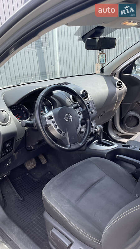 Внедорожник / Кроссовер Nissan Qashqai 2012 в Буче