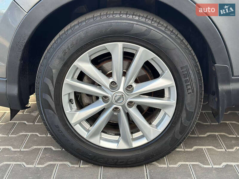 Внедорожник / Кроссовер Nissan Qashqai 2017 в Днепре