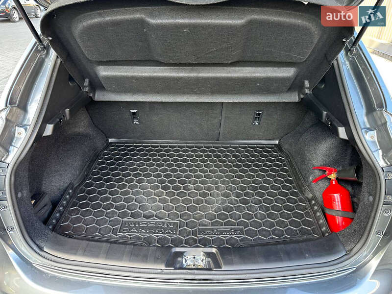 Внедорожник / Кроссовер Nissan Qashqai 2017 в Днепре