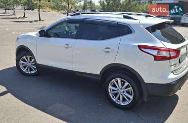 Внедорожник / Кроссовер Nissan Qashqai 2014 в Николаеве