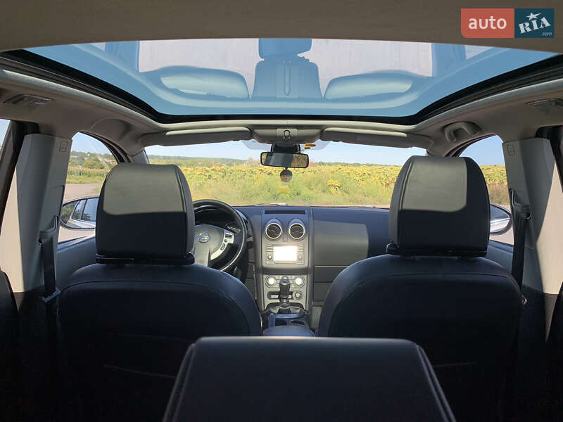 Внедорожник / Кроссовер Nissan Qashqai 2010 в Умани