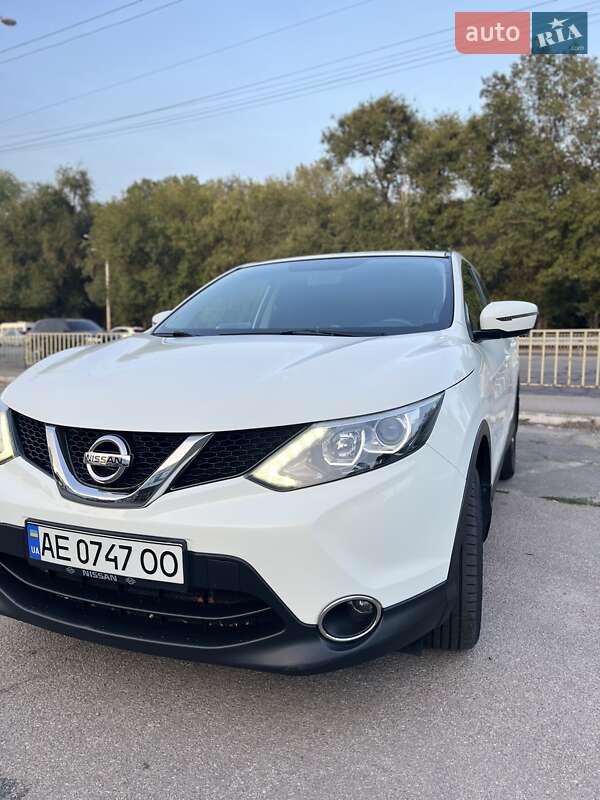 Внедорожник / Кроссовер Nissan Qashqai 2016 в Днепре фото Внедорожник / Кроссовер Nissan Qashqai 2016 в Днепре
