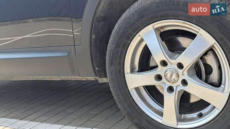 Позашляховик / Кросовер Nissan Qashqai 2010 в Калуші