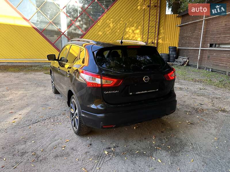 Внедорожник / Кроссовер Nissan Qashqai 2016 в Житомире