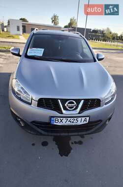 Внедорожник / Кроссовер Nissan Qashqai 2012 в Хмельницком