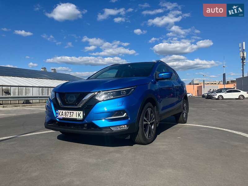 Внедорожник / Кроссовер Nissan Qashqai 2017 в 
