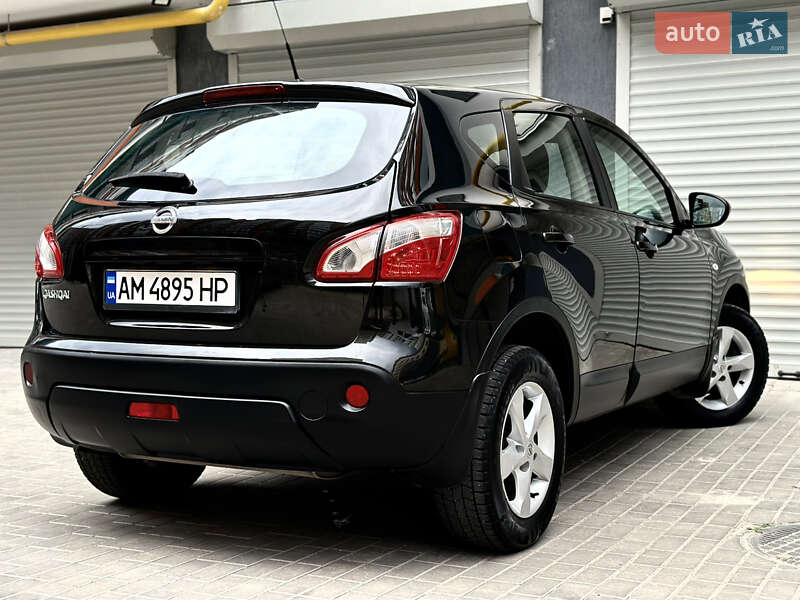 Внедорожник / Кроссовер Nissan Qashqai 2013 в Житомире