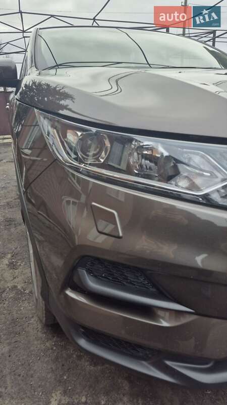 Внедорожник / Кроссовер Nissan Qashqai 2020 в Днепре