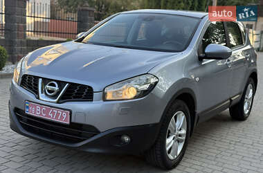 Позашляховик / Кросовер Nissan Qashqai 2011 в Рівному