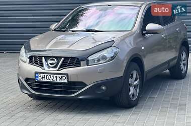 Внедорожник / Кроссовер Nissan Qashqai 2010 в Одессе