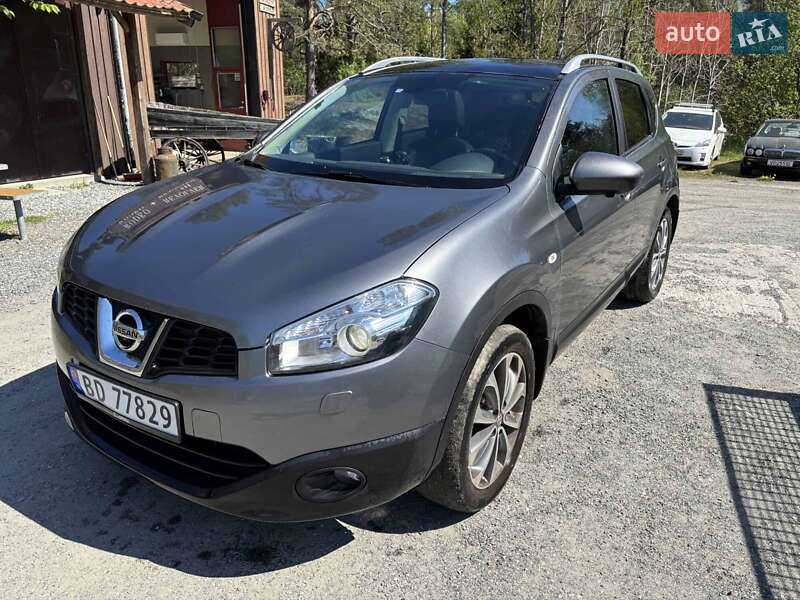 Внедорожник / Кроссовер Nissan Qashqai 2012 в Луцке