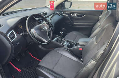 Внедорожник / Кроссовер Nissan Qashqai 2014 в 