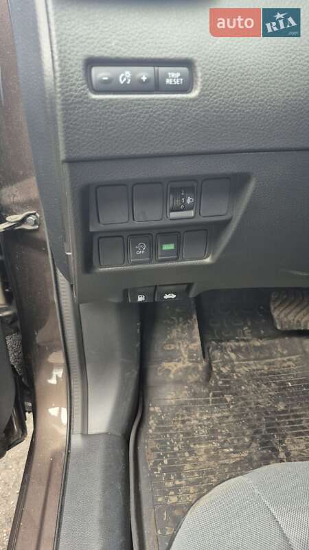 Внедорожник / Кроссовер Nissan Qashqai 2020 в Днепре