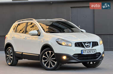 Позашляховик / Кросовер Nissan Qashqai 2011 в Івано-Франківську