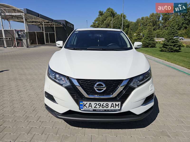 Внедорожник / Кроссовер Nissan Qashqai 2020 в Киеве