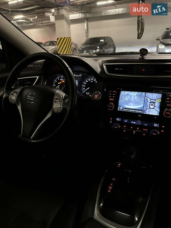 Позашляховик / Кросовер Nissan Qashqai 2015 в Києві