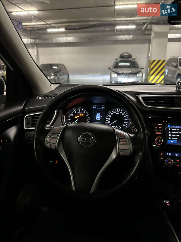 Позашляховик / Кросовер Nissan Qashqai 2015 в Києві