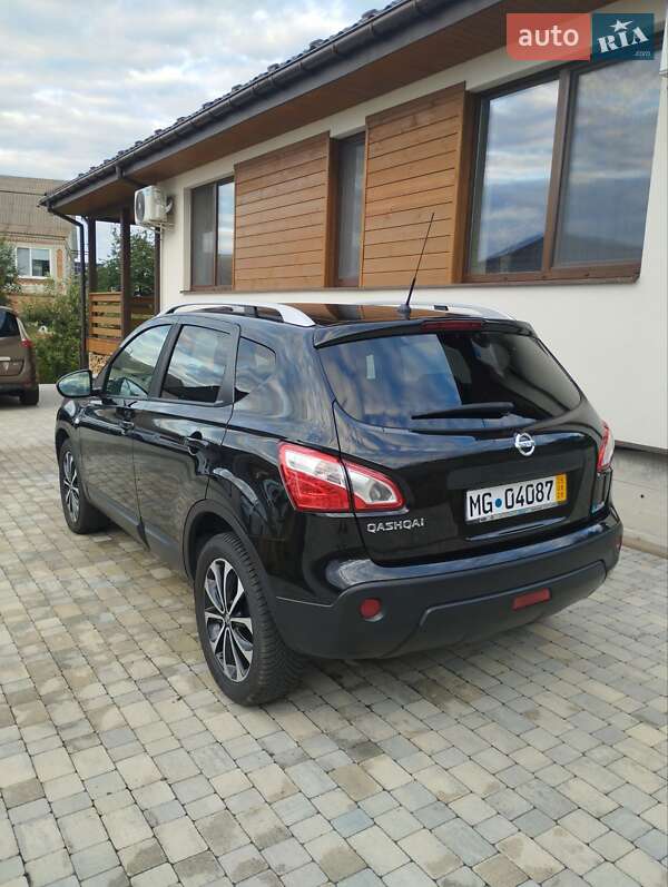 Внедорожник / Кроссовер Nissan Qashqai 2012 в Виннице