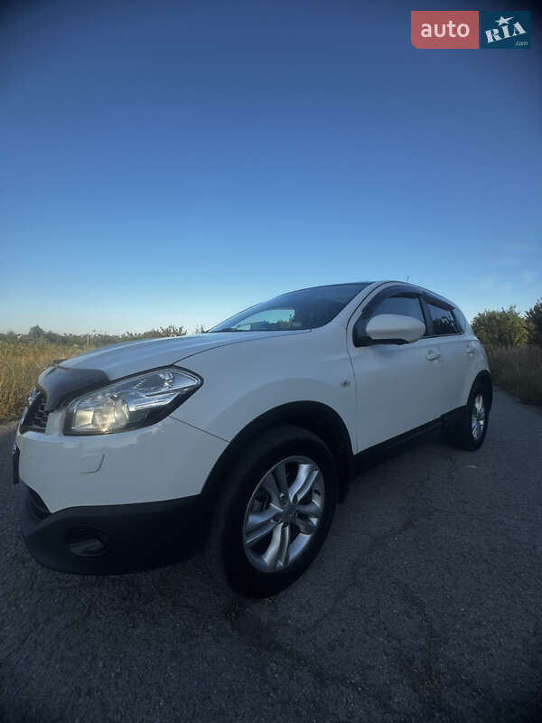 Внедорожник / Кроссовер Nissan Qashqai 2012 в Тернополе
