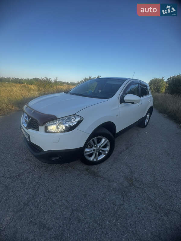 Внедорожник / Кроссовер Nissan Qashqai 2012 в Тернополе