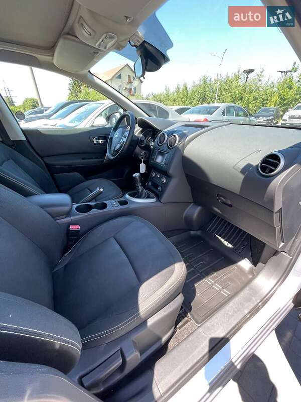 Внедорожник / Кроссовер Nissan Qashqai 2010 в Львове фото 23 Внедорожник / Кроссовер Nissan Qashqai 2010 в Львове