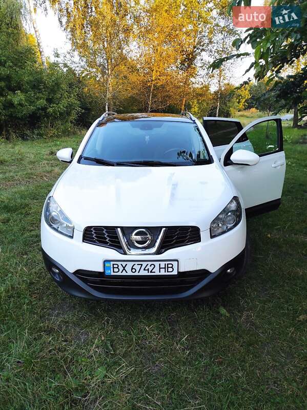 Внедорожник / Кроссовер Nissan Qashqai 2010 в Полонном фото 2 Внедорожник / Кроссовер Nissan Qashqai 2010 в Полонном