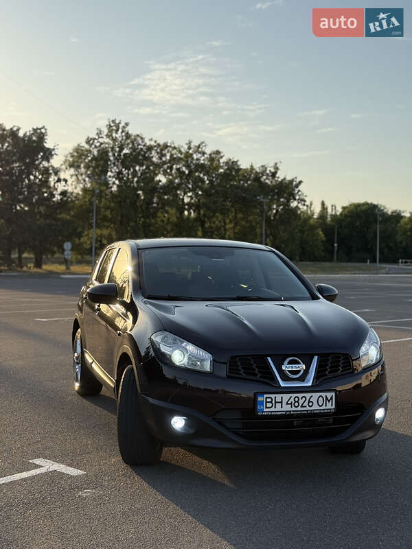 Внедорожник / Кроссовер Nissan Qashqai 2013 в Одессе